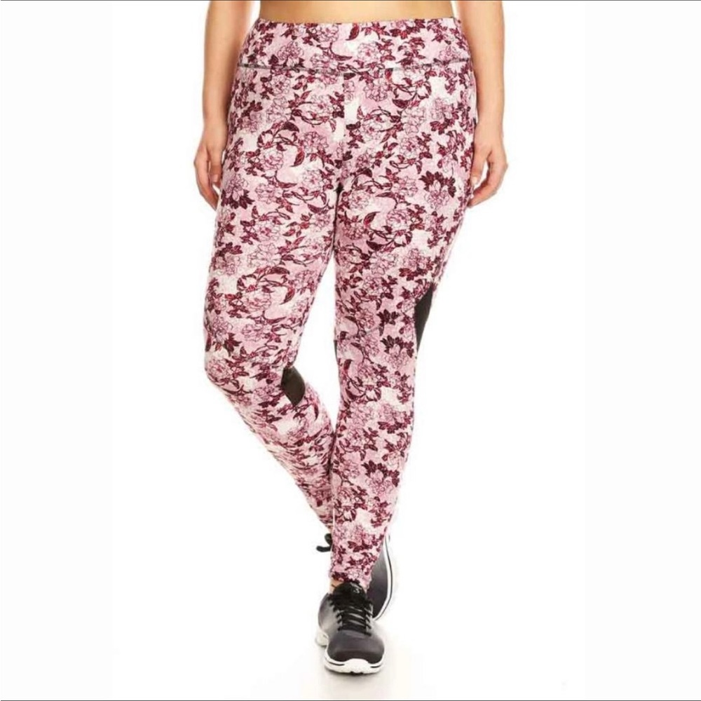 Mid-Rise Soft Leggings with mesh panels.